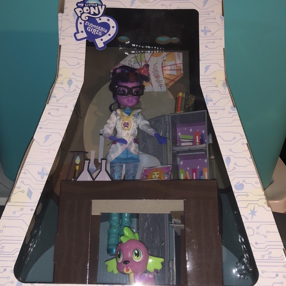 New My Little Pony Equestria Girls Sci-Twi Doll - Picture 3 of 17